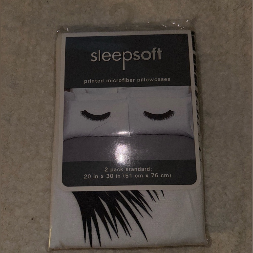 Eyelash pillow cases